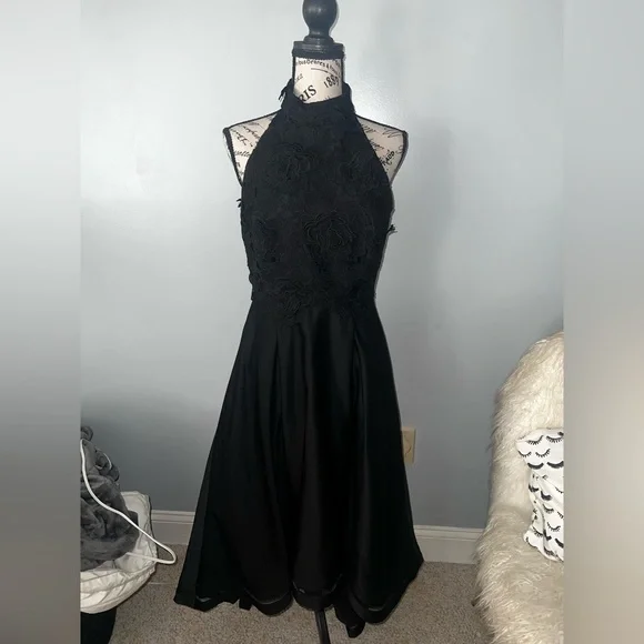 Nicole Miller Black Halter Floral Applique Prom Dress - Picture 1 of 4